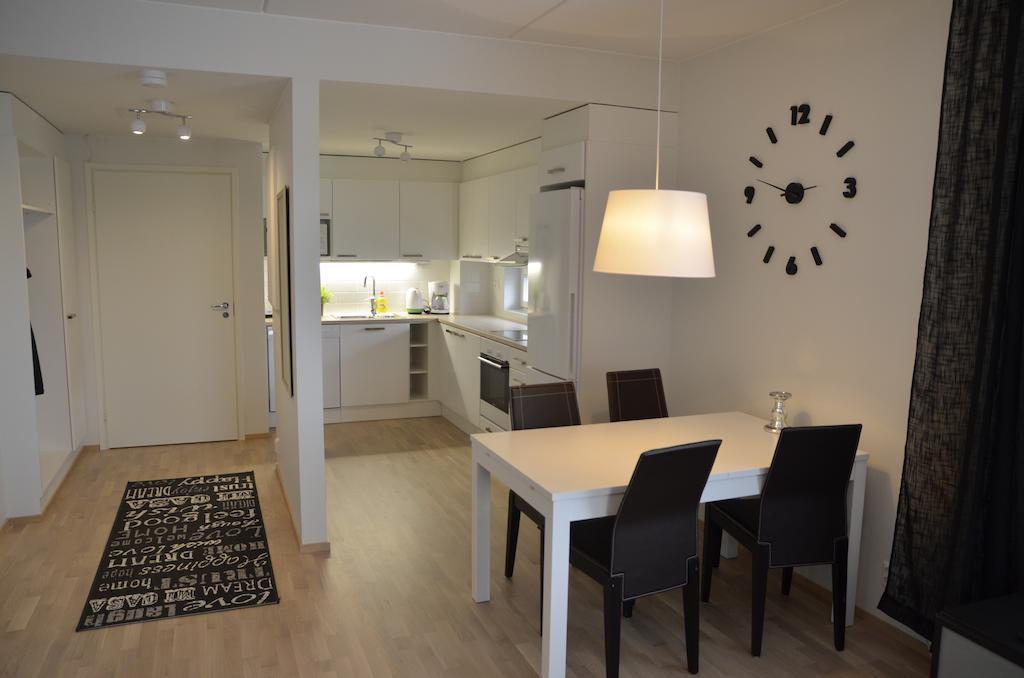 Helsinki Airport Suites Vantaa Habitación foto